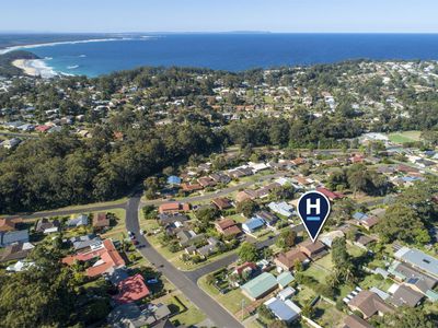 43 Treetops Crescent, Mollymook Beach