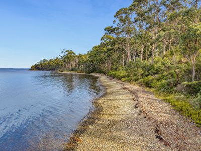 4946 Channel Highway, Gordon