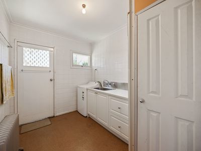 27 Turnbull Street, Sale