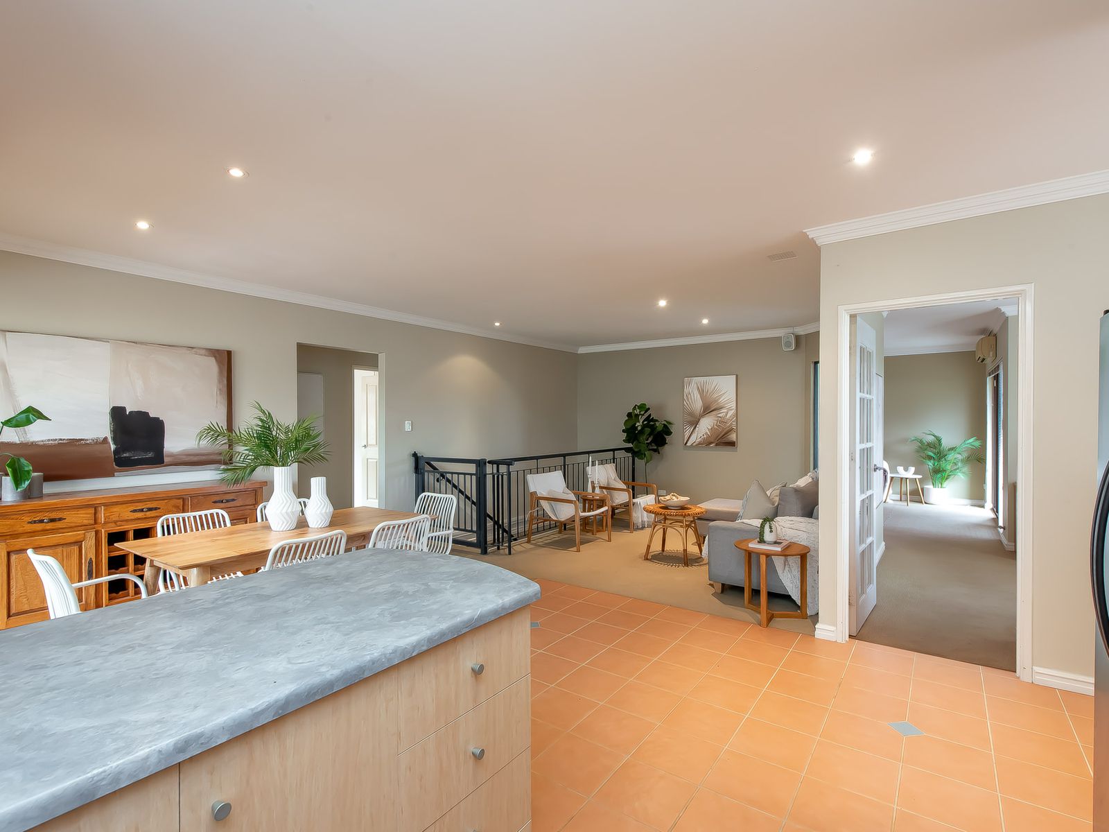 1/16 Kinsella Street, Joondanna, WA, Joondanna - Thumbnail 3