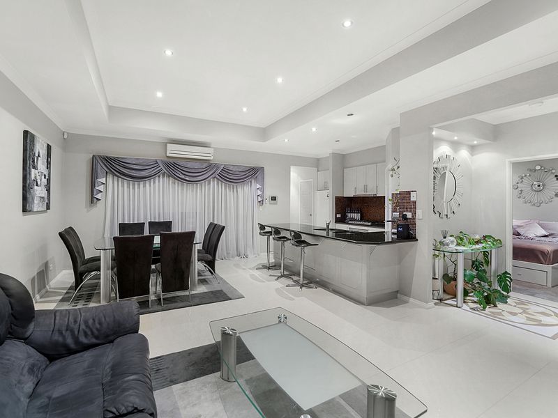 35A Hartfield Way, Westminster