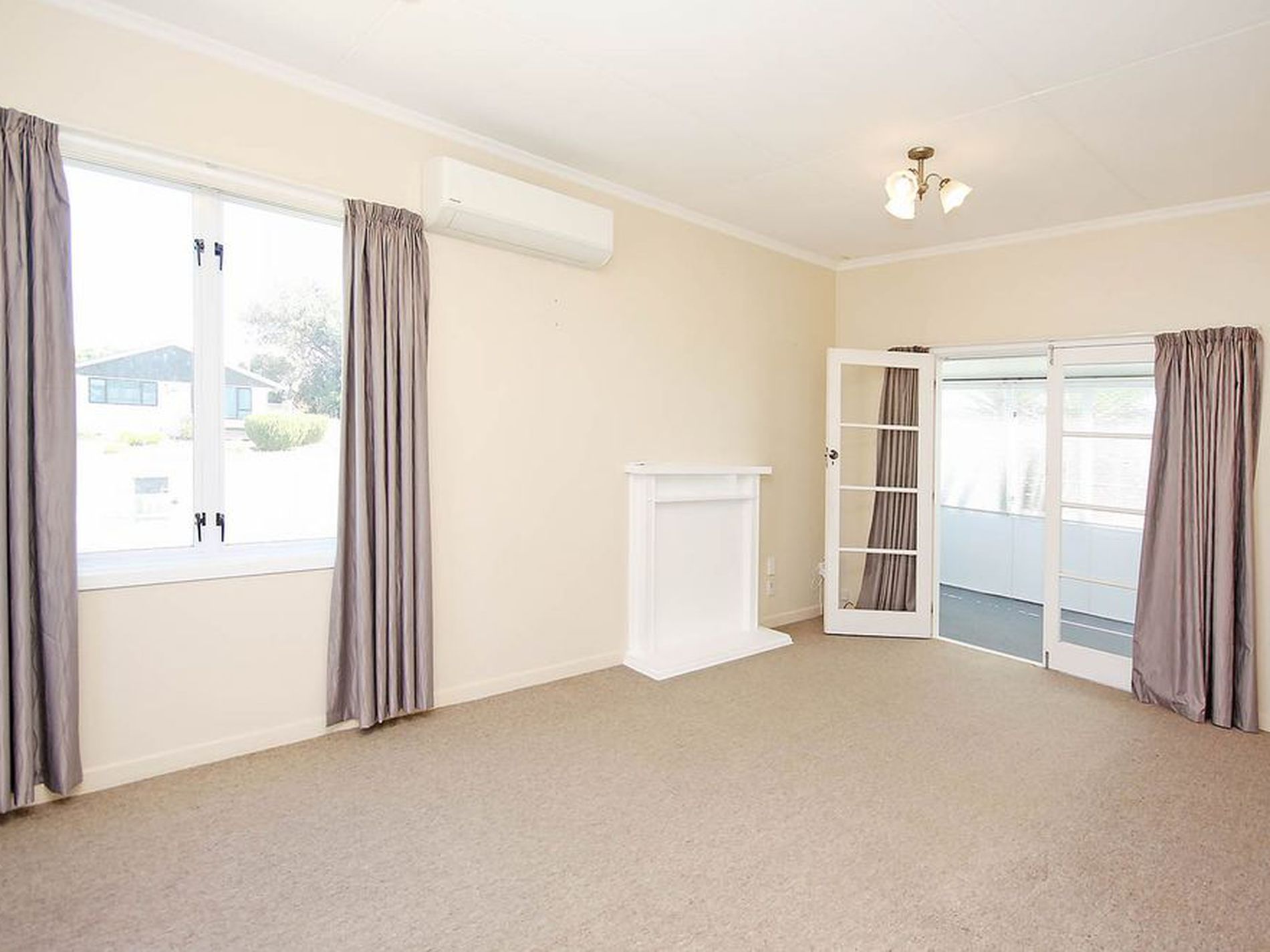 8 Hart Street, Foxton Beach