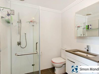 2 / 4 Pitt-Owen Avenue, Arncliffe