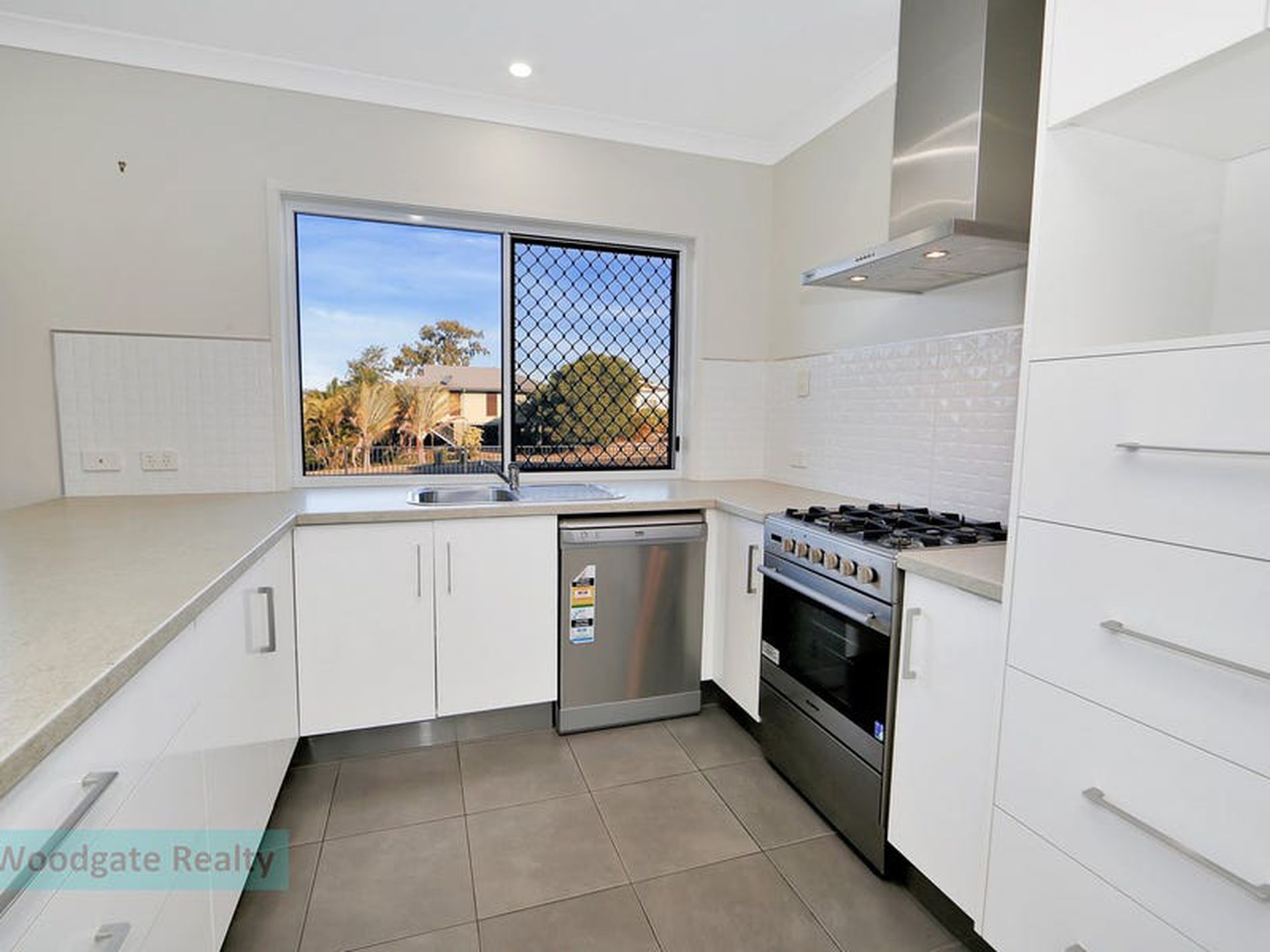 1 Ocean View Drive, Woodgate