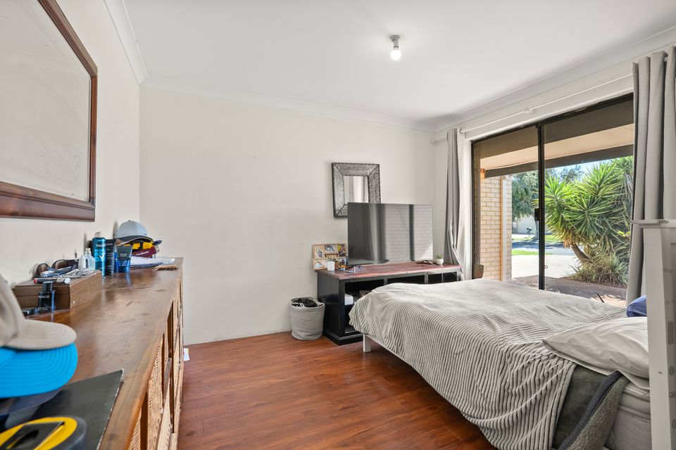 25 Seawind Drive, Rockingham