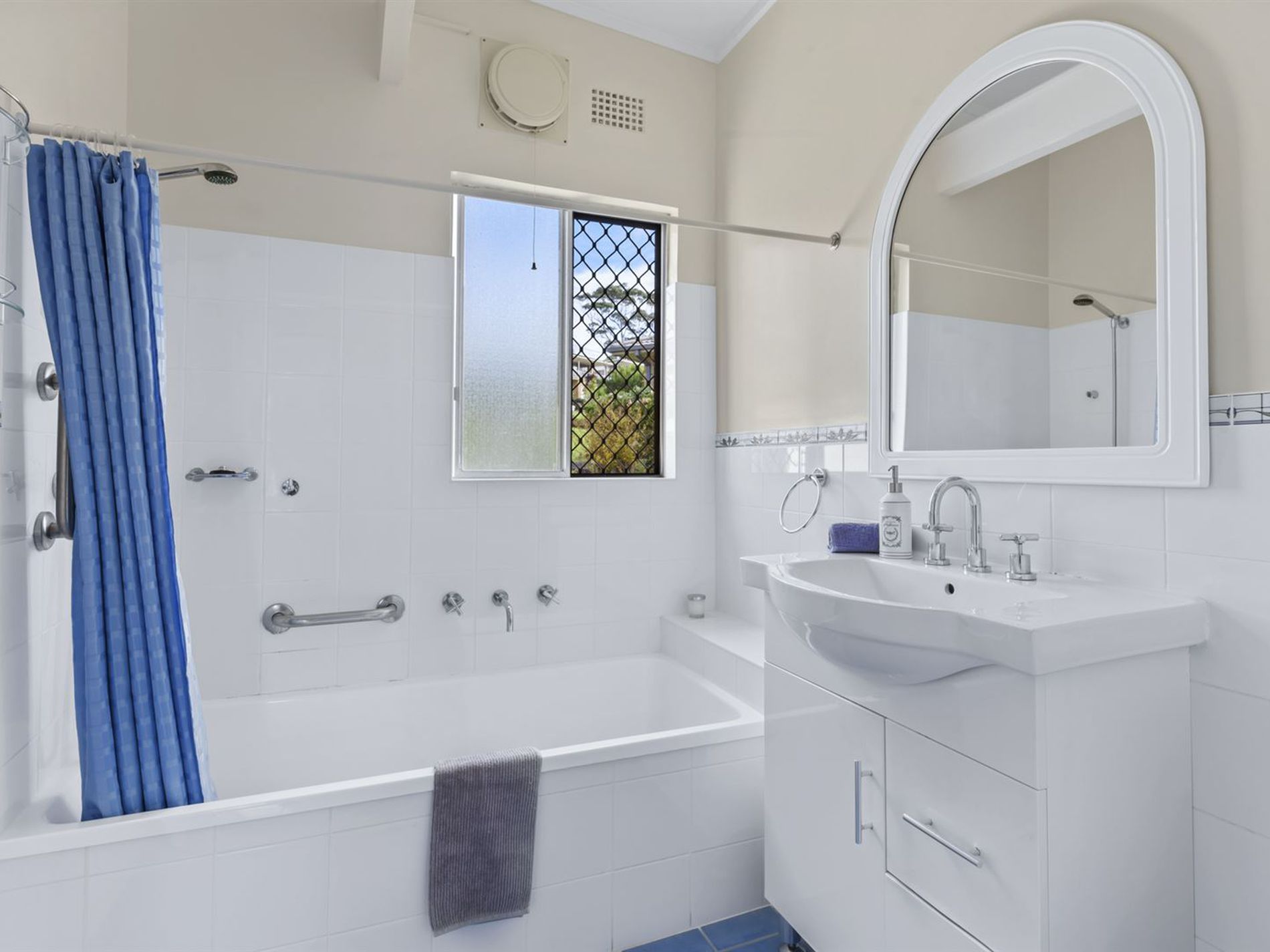 49 Clissold Street, Mollymook