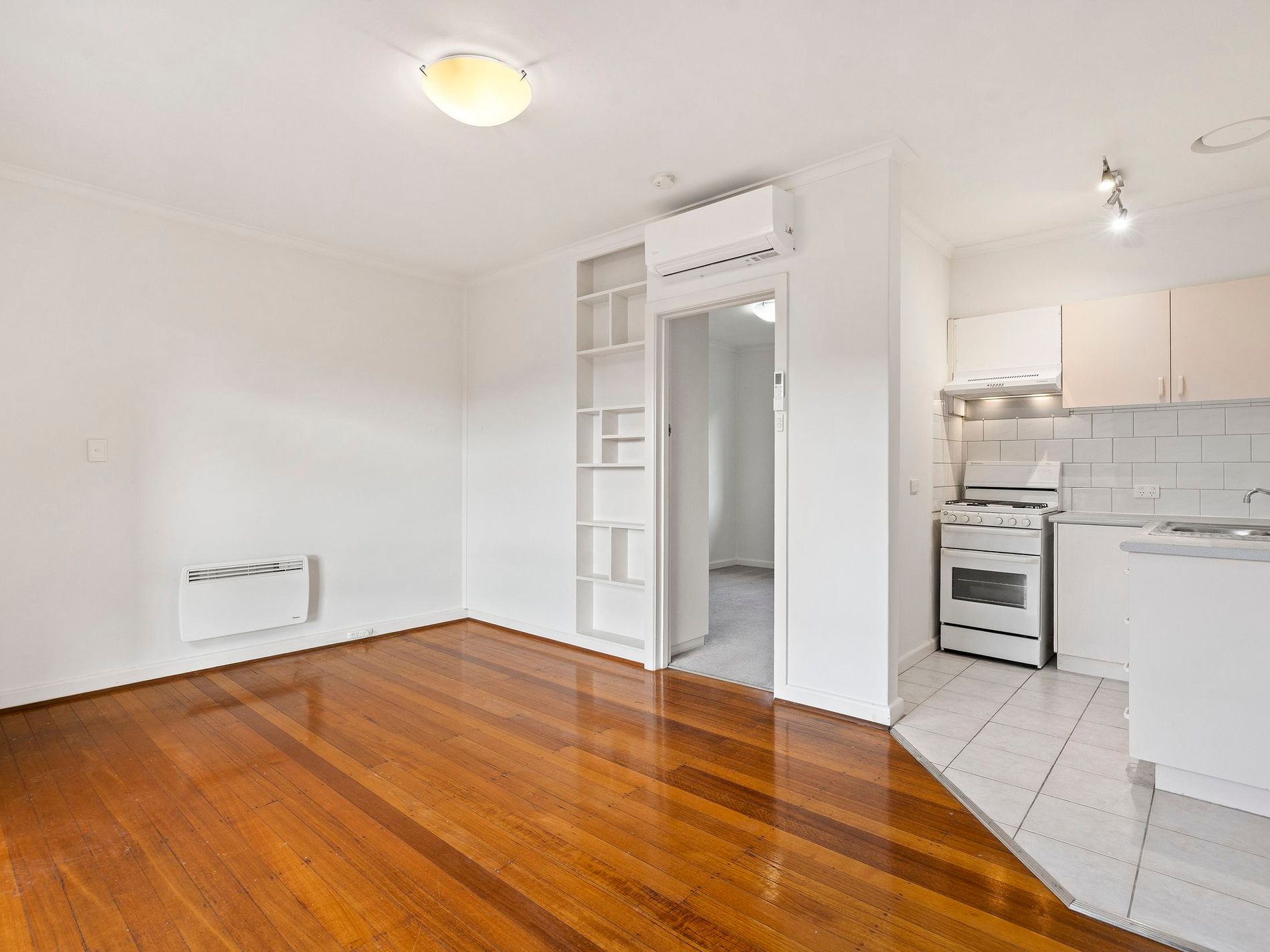 10/4 Rosedale Ave, Glen Huntly