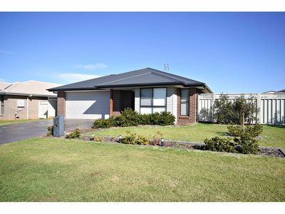 12 Apsley Crescent, Dubbo