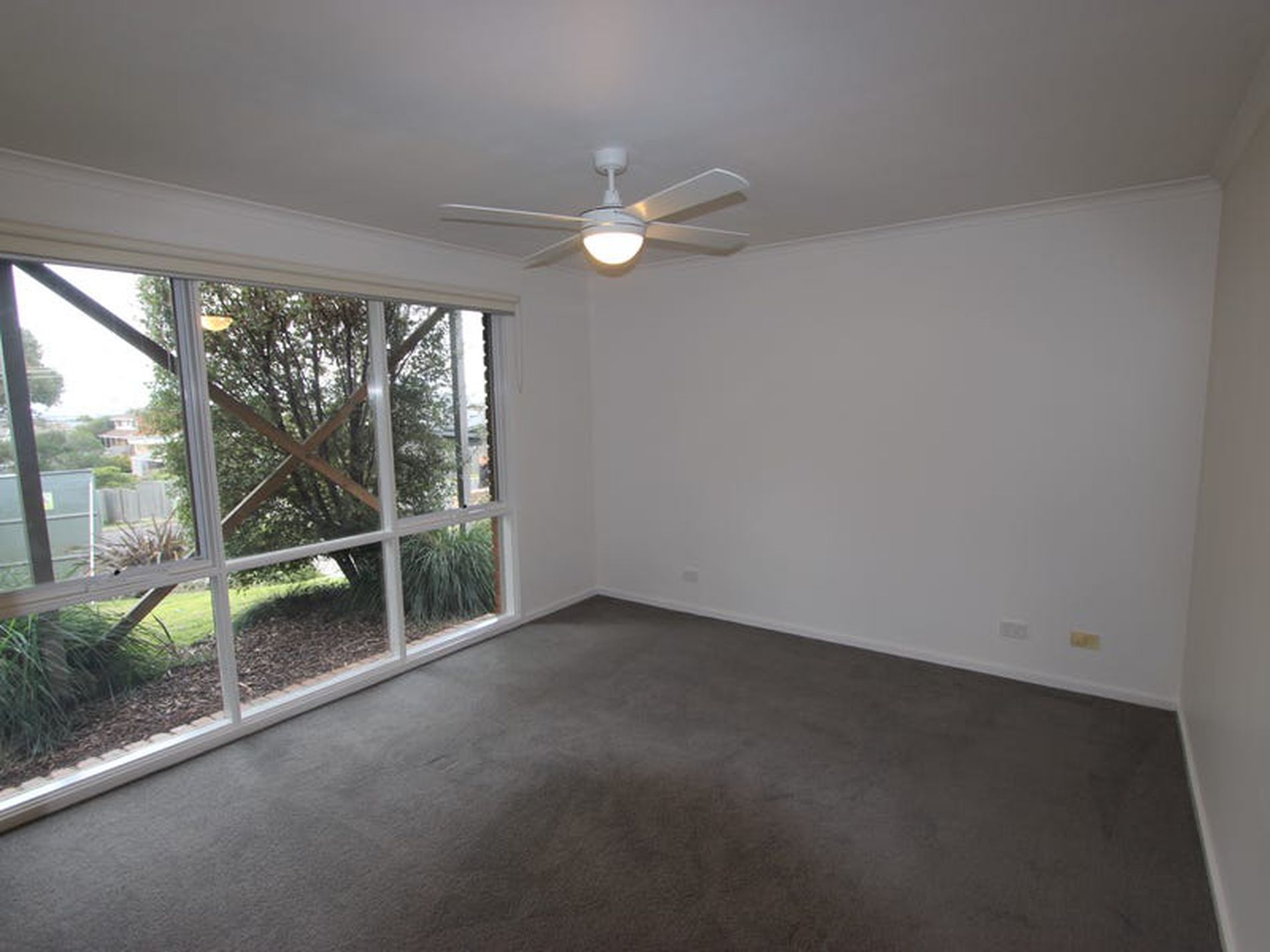 2 / 38 Wandana Drive, Wandana Heights