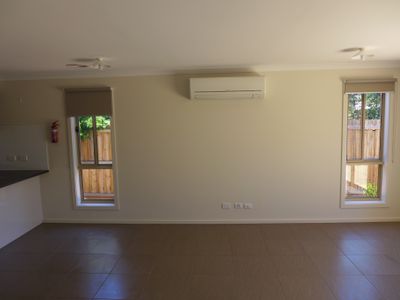 2 / 26 Poplar Street, Newcomb