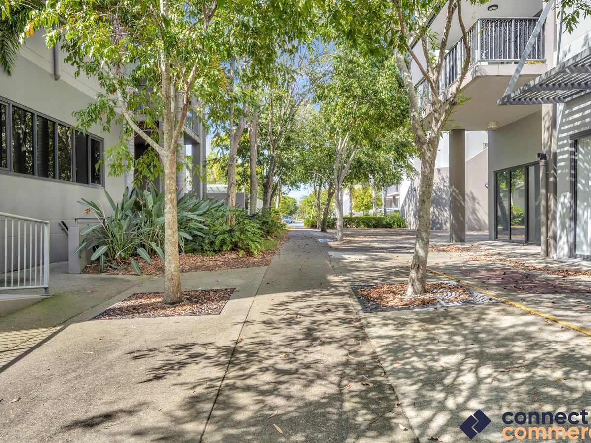 3 / 4 Firebird Street, Robina