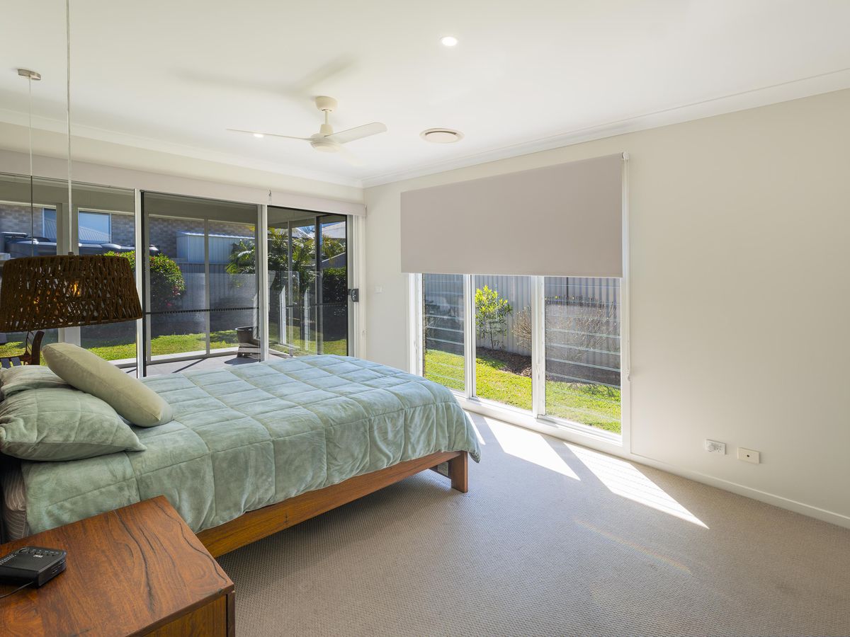 9 Flat Top Drive, Woolgoolga