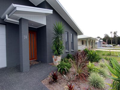 36 Amanda Crescent, Forster