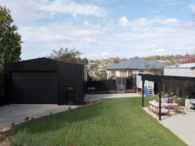 27 Wentworth Street, Newstead