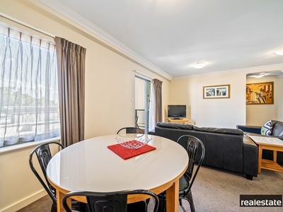 53 / 118 Mounts Bay Road, Perth