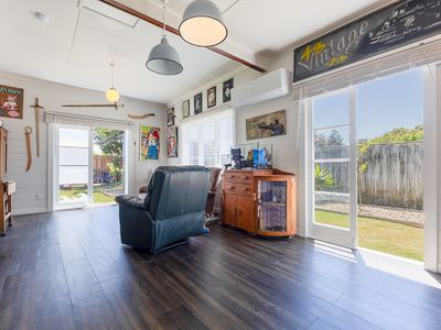 6 Kapiti Lane, Otaki Beach