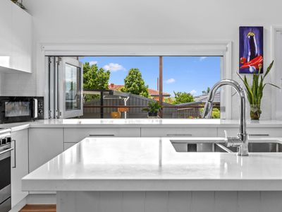 15 Blaxland Street, Eastern Heights