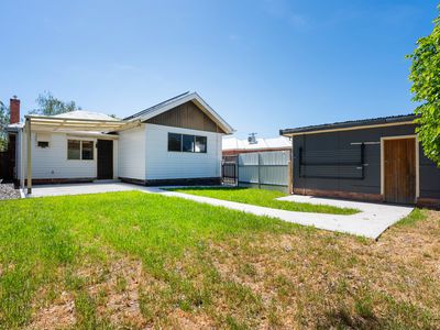 373 STEPHEN STREET, North Albury