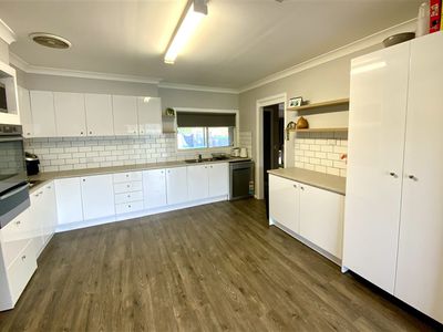 2 Clematis Street, Forbes