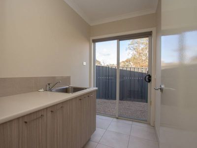 12A Kerry Court, Mansfield