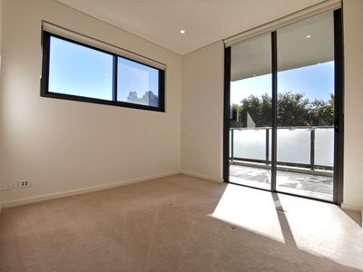 104 / 10 Gladstone Street, Burwood