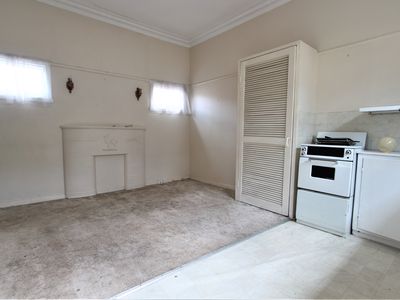 6 Langtree Avenue, Pascoe Vale South