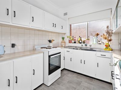 2 / 15 View Street, Wollongong
