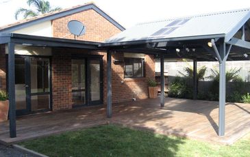 6 Sylvia Road, Beaconsfield