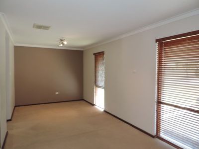 61 Napier Road, Morley