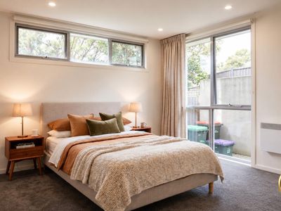 3 / 23B Gairloch Drive, Frankston