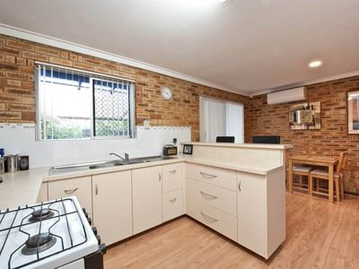 4/3 Cothill Court, Eden Hill