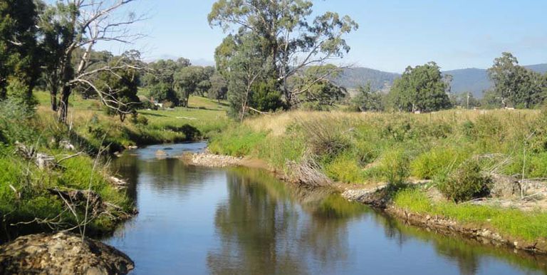 Old Tolmie Road, Benalla