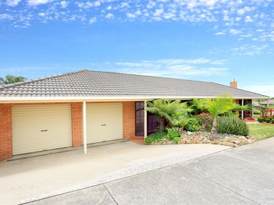 7-9 Burlington Crescent, Leopold