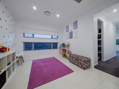 5 Lydia Pl, Gumdale