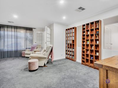 55 Teakwood Loop, Thornlie