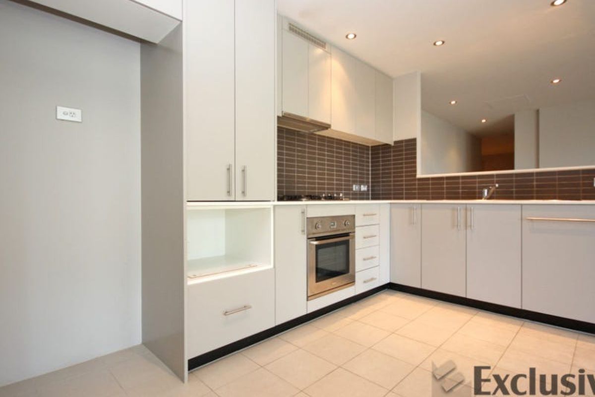 8 / 21 Angas Street, Meadowbank