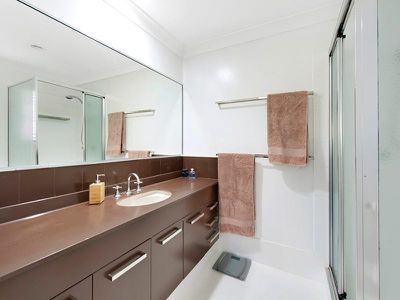 32 Jack Nicklaus Way, Parkwood