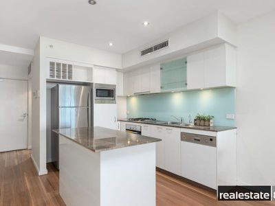 17 / 132 Terrace Road, Perth
