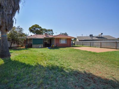 14 Moss Street, Kalgoorlie