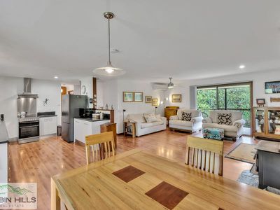 1071 Pinchin Road, The Channon