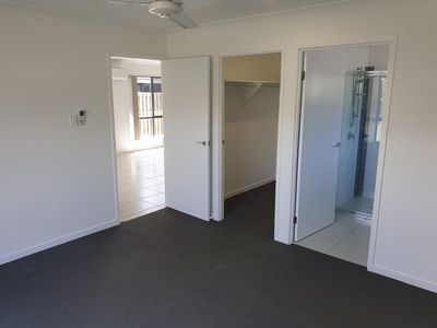 3 Bottlebrush Circuit, Coomera