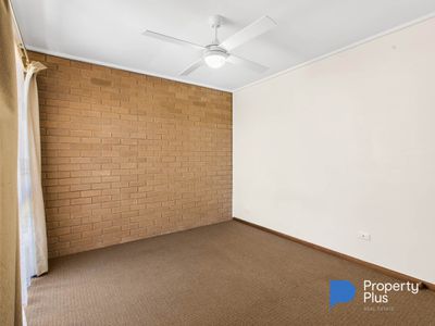 4 / 2 Hallam Street, Flora Hill