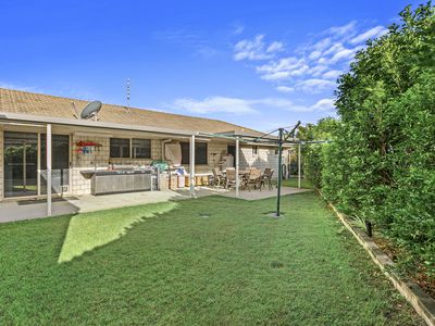 5 Topaz Circuit, Urangan