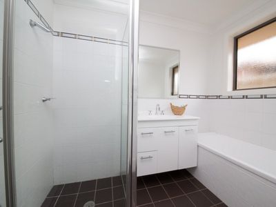 16 Arthur Summons Street, Dubbo