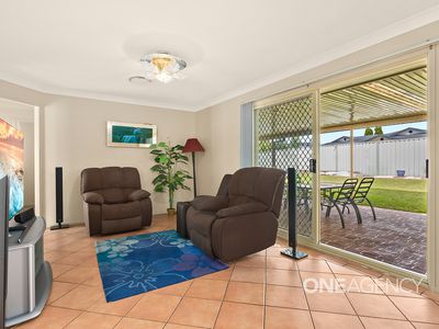 56 Timms Place, Horsley