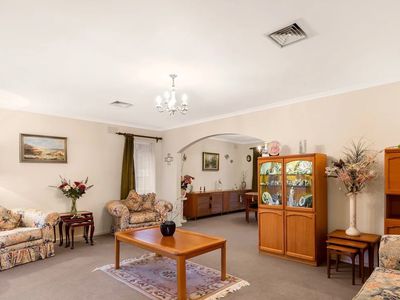 18 Calypso Court, Forest Hill