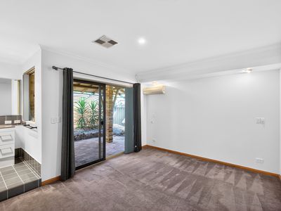 20 Northmore Crescent, Winthrop