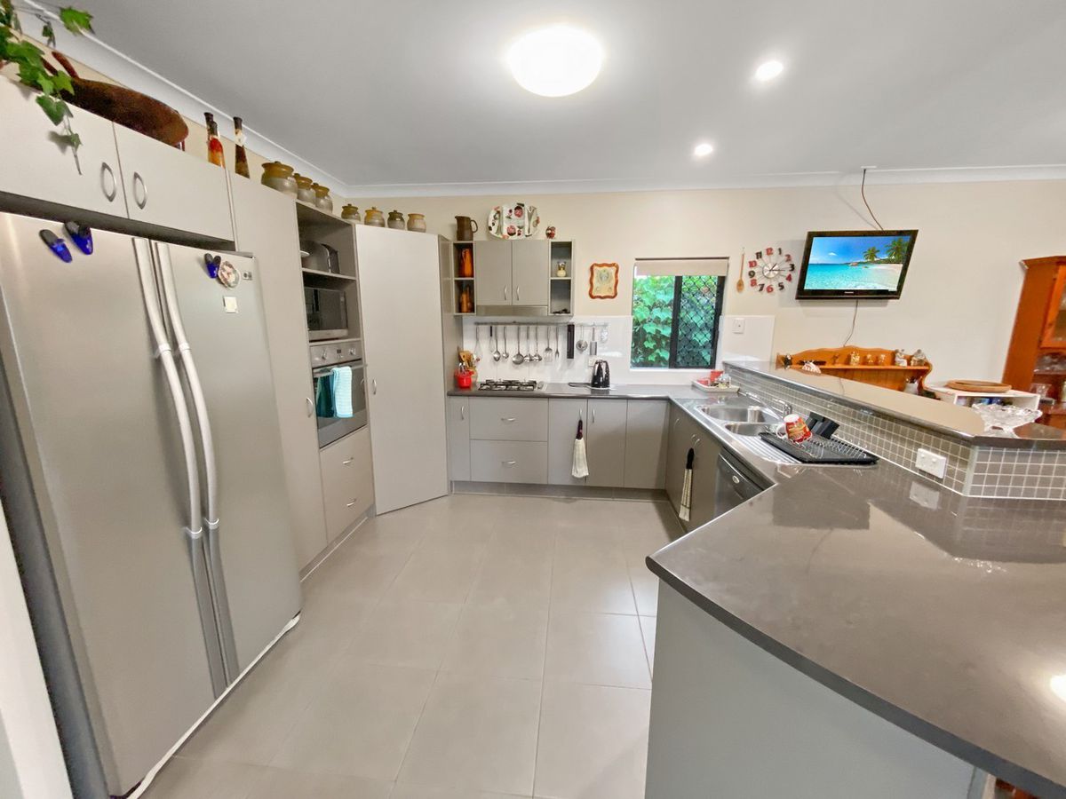 13 Carnation Street, Atherton