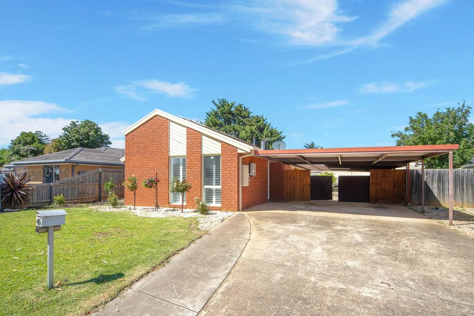 46 Loyola Road, Werribee