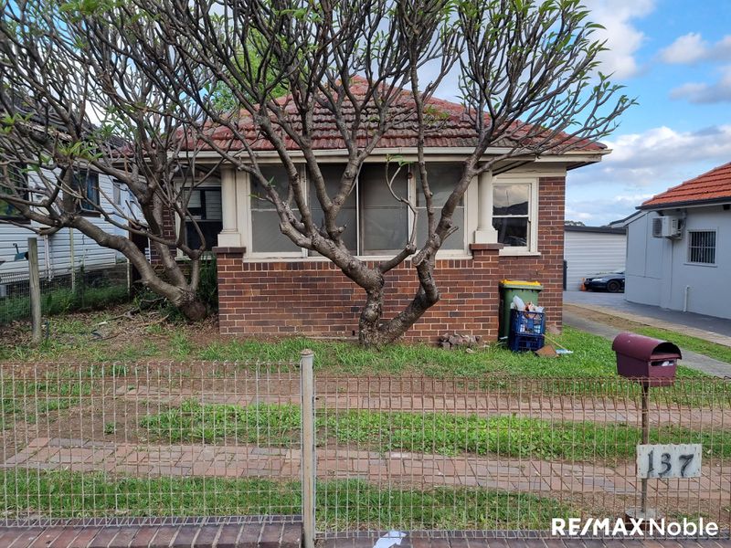 137 Woodville Road, Merrylands